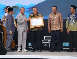 Bupati Blora Terima Penghargaan Padi Organik Dari Kemendes