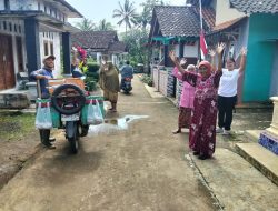 Ini Respon Ibu Ibu Warga Desa Gedong, Karena TNI Membangun Jalan Desanya