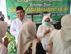 Bupati Arief ; Momentum Syawal Untuk Tingkatkan Pelayanan