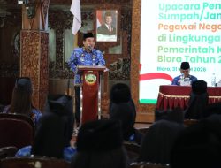 Lantik 220 PNS Baru, Bupati Blora : Jadilah Pelayan Masyarakat, Bukan Minta Dilayani